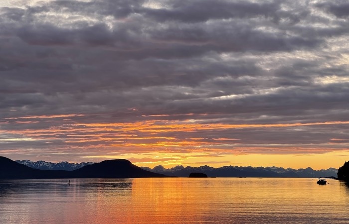 juneau alaska sunset over the water